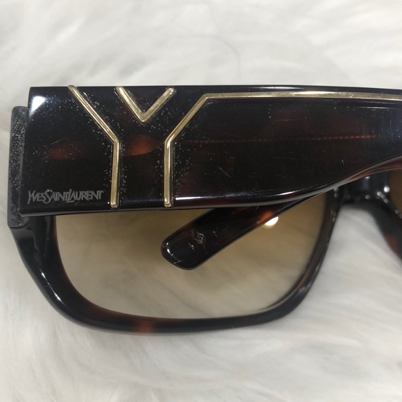 Yves Saint Laurent sunglass - Picture 5 of 7